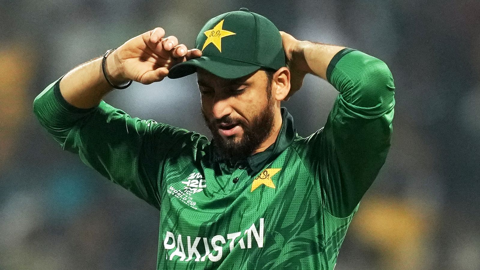 T20 World Cup: Pakistan's Semi-Final Dream Ends Amidst Batting Concerns